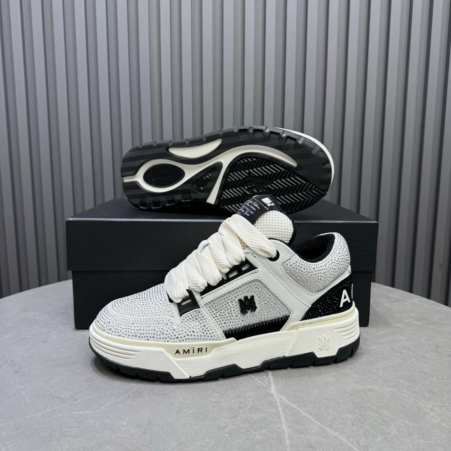 Men's shoes 💰760💰 AMIRI AMIRI fashion brand hot sale 🔥 Available all year round, couples 💑 Official website synchronization Imported fabrics 1⃣️ vs 1⃣️ replica, original factory special original sole, 35-45 (45. non-refundable)